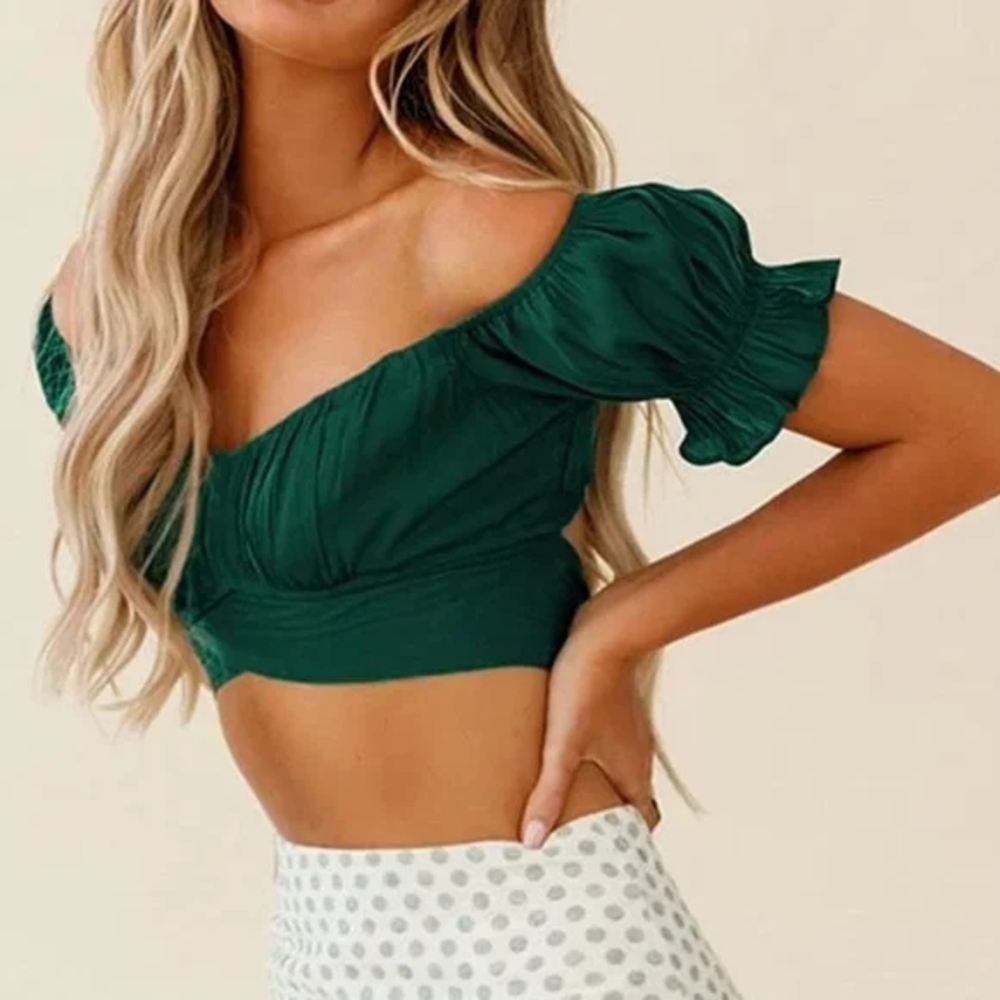 Chic Off-Shoulder Green Crop Top NWT